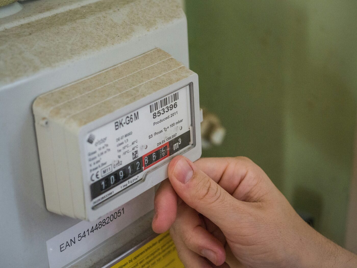 Response: Three energy suppliers to restart involuntary installations of prepayment meters